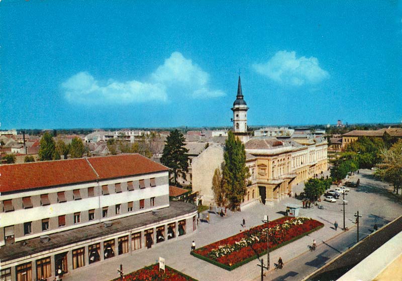 Zadružni dom Opština i Pogača